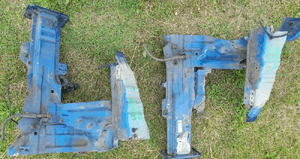 Fiat Grande Punto podłużnica ćwiartka przednia przód prawa lewa 1