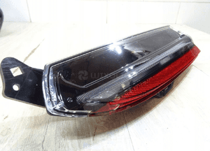 Lampa prawa tylna dolna tesla 3 1712514-00-E llu 3