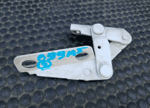 Zawias Zawiasy Maski 9017500351 9017500451 Ogranicznik Drzwi Tyl Mercedes Sprinter 901 903 95-06r VW LT 14