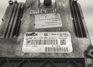 KOMPUTER STEROWNIK SILNIKA IVECO DAILY III 2.3 HPI 504073032 USZKODZONY 4