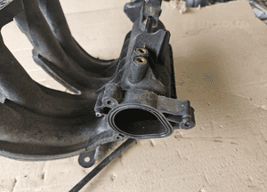 Citroen C2 C3 I Peugeot 307 1.4 8V kolektor ssący 9638425180 3