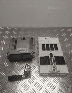 BMW X5 F15 3.0 KOMPUTER STEROWNIK SILNIKA KOMPLET FEM KLUCZ 9343370 8573789 2