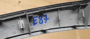 Dekor listwa ozdobna drzwi prawy przód BMW 1 E87 6962104 7