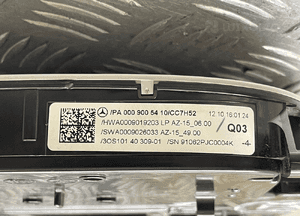 Mercedes W213 lampka podsufitka oświetlenie kabiny A0009005410 9
