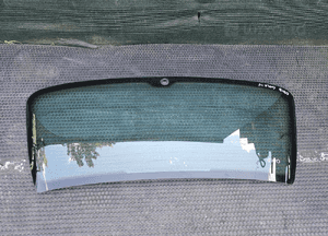 Szyba Tyl Tylna Klapy Klapa Podgrzewana VW Golf IV 4 Hatchback HB 97r 12