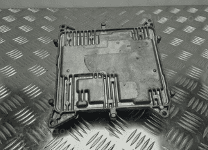 BMW F20 F21 F30 F32 F36 STEROWNIK KOMPUTER SILNIKA DME 8639595 5