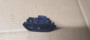 Przełącznik włącznik alarmu CHECK Citroen C5 III 96637760ZD 9682436777 2