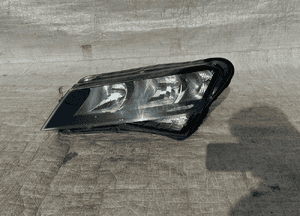 Skoda superb 3 iii lampa lewa reflektor 15-19 1