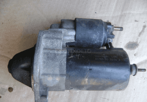 VW Passat B5 Audi A4 A6 1.8 2.0 B T rozrusznik 2