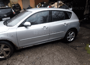 Mazda 3 03-09 BK HB Maska zderzak pas atrapa 22V 2
