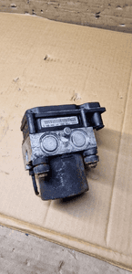 Pompa sterownik ABS Toyota Avensis T25 0265800313 0265100416 0265231327 6