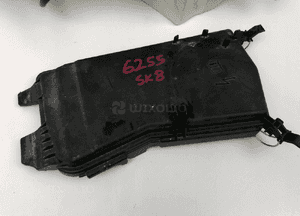 SKRZYNKA BEZPIECZNIKÓW MERCEDES E W212 LIFT 3
