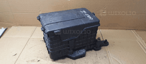 Obudowa podstawa akumulatora VW Golf V Plus 1K0915333C 1K0915335C 1K0915336B 3