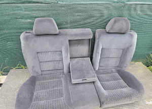 Fotele Fotel Siedzenie Kanapa Oparcie Welur VW Golf IV 4 5D Komplet 25