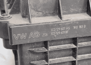 OBUDOWA FILTRA POWIETRZA VW Passat B6 2,0TDI 3C0129607AS 3C0129601BF 1K0183 4