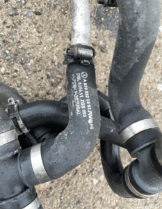 VITO VIANO 639 pompka ciepłej wody przewody 4