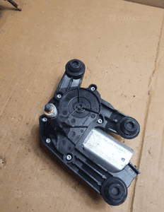 SILNICZEK WYCIERACZKI TYŁ PEUGEOT / CITROEN nr 53031812 6