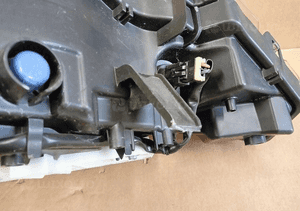 LAMPA LEWA LEWY REFLEKTOR NISSAN LEAF I 10-17 3