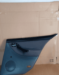 Boczek tapicerka prawy tył tylna prawa Seat Leon I 1M0867212B 1