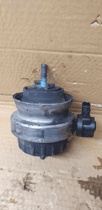 Poduszka silnika z czujnikiem Audi A6 C6 2.7 TDI 4F0199379L 4