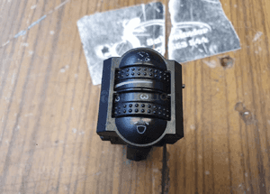 Przelacznik 6X0941333A Pokretlo Regulacja Wysokosci Swiatel VW Lupo Polo III 3 3