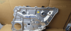 Mechanizm podnośnik szyby prawy tył Audi A8 D3 4E0839850A 2