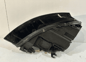 AUDI A4 B8 Lampa przednia Xenon L - 14844 6
