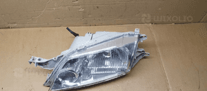 Lampa lewy przód przednia lewa Mazda Premacy 2