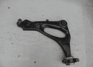 Wahacz lewy przód mercedes vito W447 447 1
