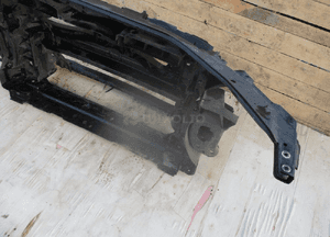 Pas przedni wzmocnienie vw passat B6 2.0 tdi 8