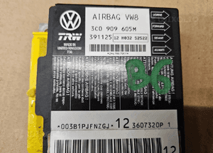 VW Passat B6 sensor sterownik airbag 3C0909605J   3C0909605M 1