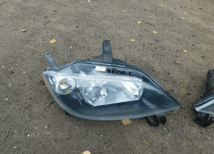 mazda 2 lampa prawa WYSYŁKA 1