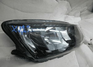 Skoda fabia iii 6V lampa przednia prawa 2
