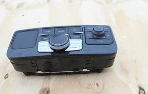 Panel mmi sterowanie audi A8 D4 4H1919600M 2016 2