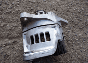 Iveco daily 3.0 alternator 5801526032 180A 3