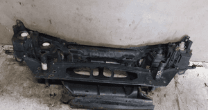 Pas przedni bmw E46 seria 3 wzmocnienie czołowe kierownica powietrza 5