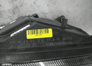 Ford fiesta MK8 soczewka lampa przednia lewa 8