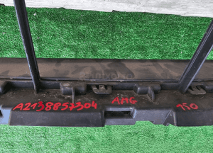 Kratka zderzaka mercedes amg A2138857304 2