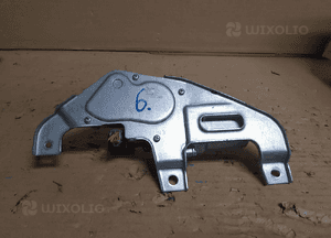 SILNICZEK WYCIERACZKI TYŁ SUZUKI SWIFT V 2