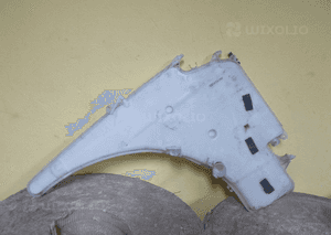 Zbiorniczek spryskiwaczy bmw i 1 E81 E82 E87 88 2