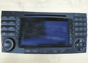 Mercedes CLS 219 / E 211 - Radio CD Comand nawigacja A 2118203297 1