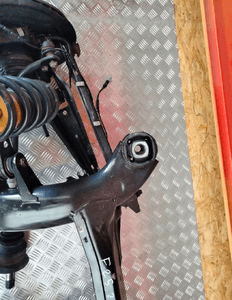 BMW X3 F25 TYLNE ZAWIESZENIE PRAWE LEWE KPL 8