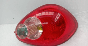 TOYOTA AYGO I lampa prawa tylna 2