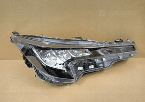 Lampa prawa prawy full led toyota corolla E21 hb kombi 19- 1