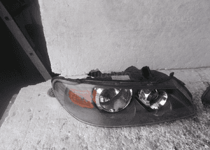 Lampa przód przednia  prawa do nissan almera N16 lift 1