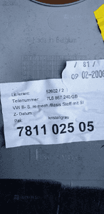 Osłona poszycie słupka prawa VW Touareg 7L6867240GB 4