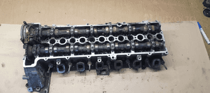 Głowica kompletna wałki Range Rover Vogue L322 3.0D 2246875 2