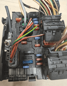 Peugeot 207  307 308 Citroen C3 C4 moduł sterownik BSM  L11   9661708280 7