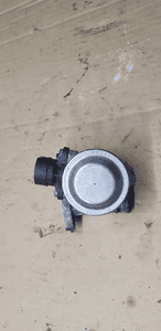 Zawór EGR VW Phaeton 3.2 R32 022131119B 021131101E 1