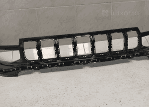 Jeep avenger J2 23- grill atrapa chłodnicy oryginał 7